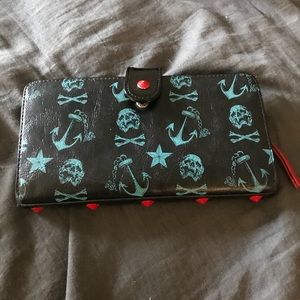 Iron fist wallet